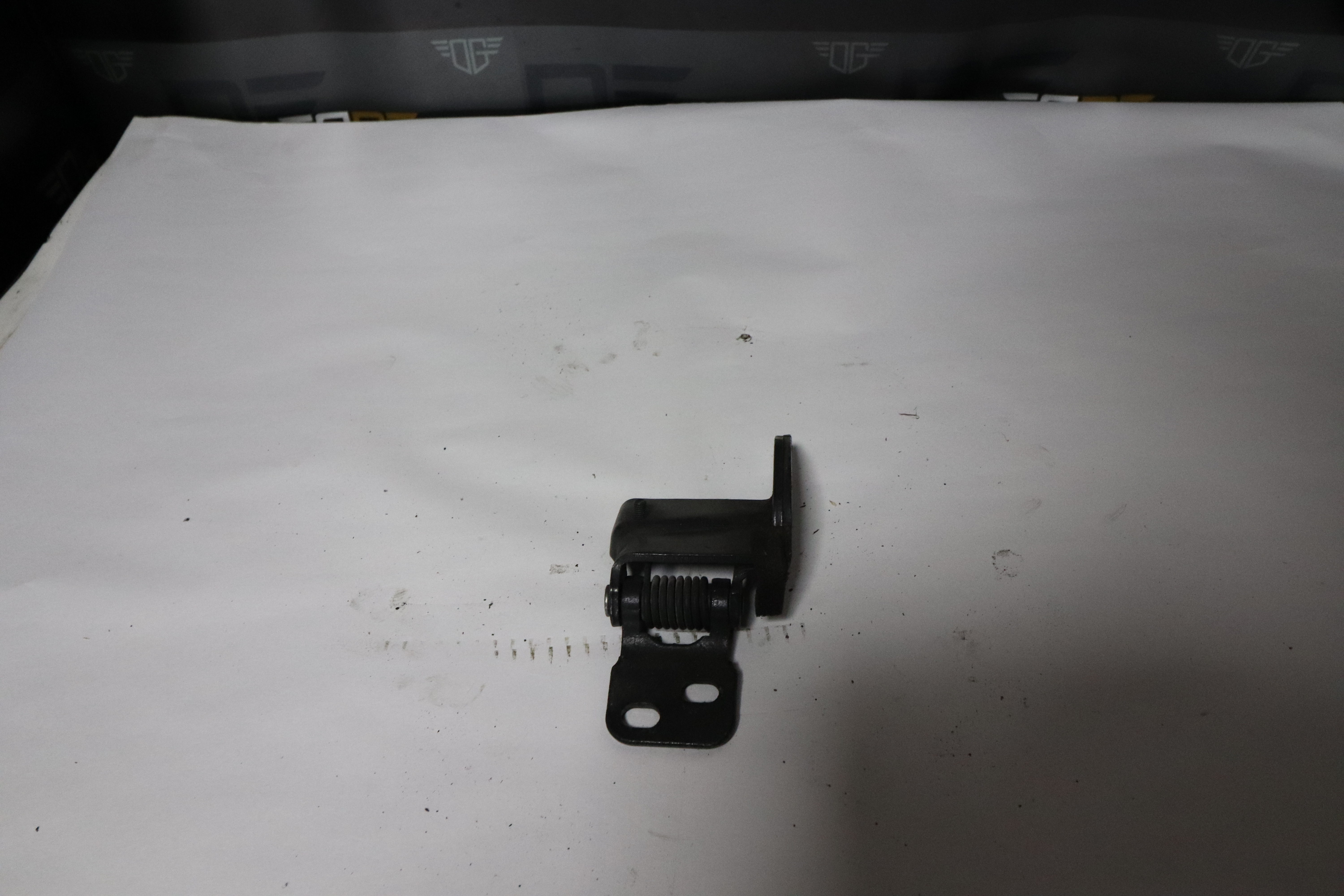 CUSTOM ORTA SÜRGÜLÜ KAPI GERGİSİ