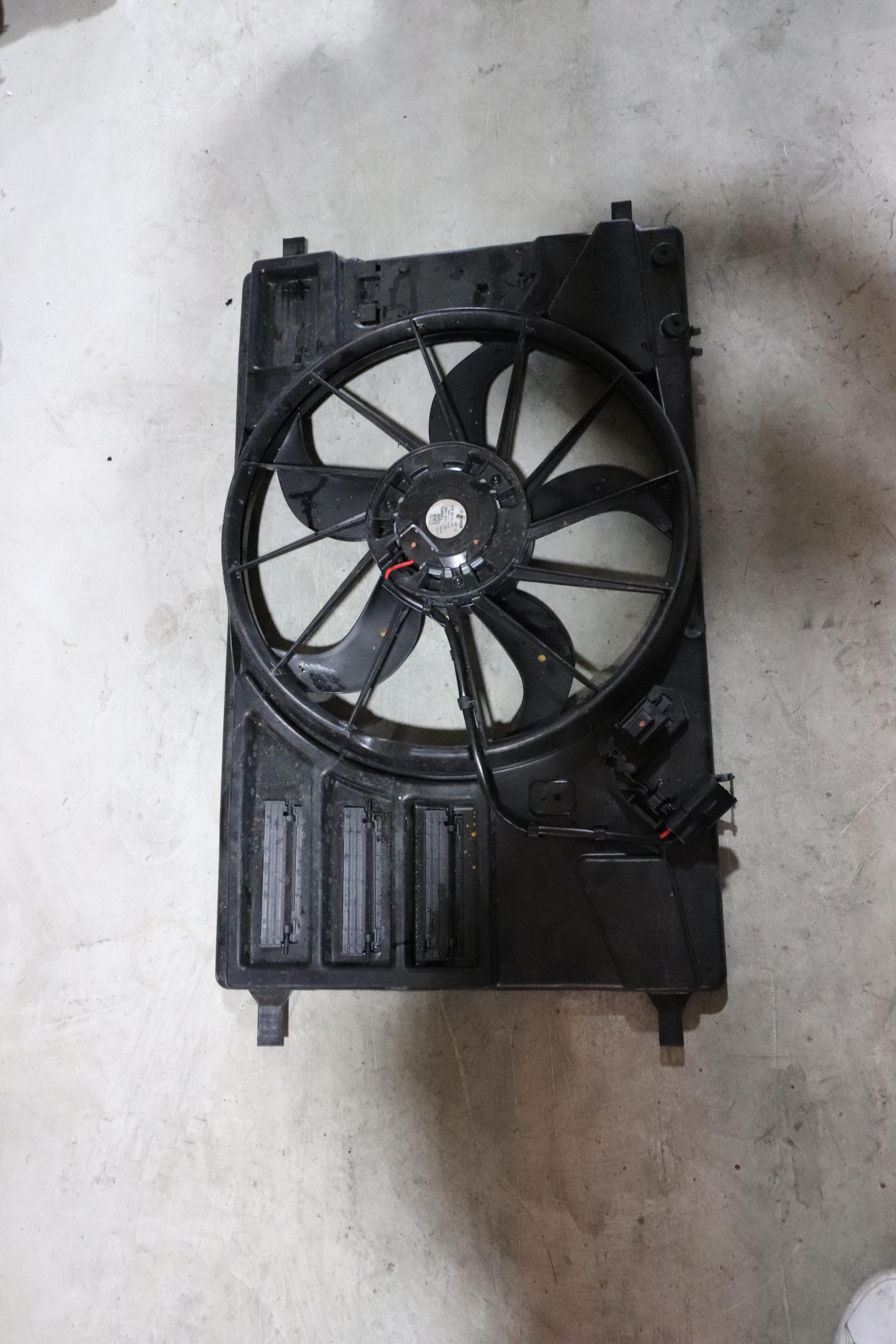 CUSTOM SIFIR RADYATÖR DAVLUMBAZI