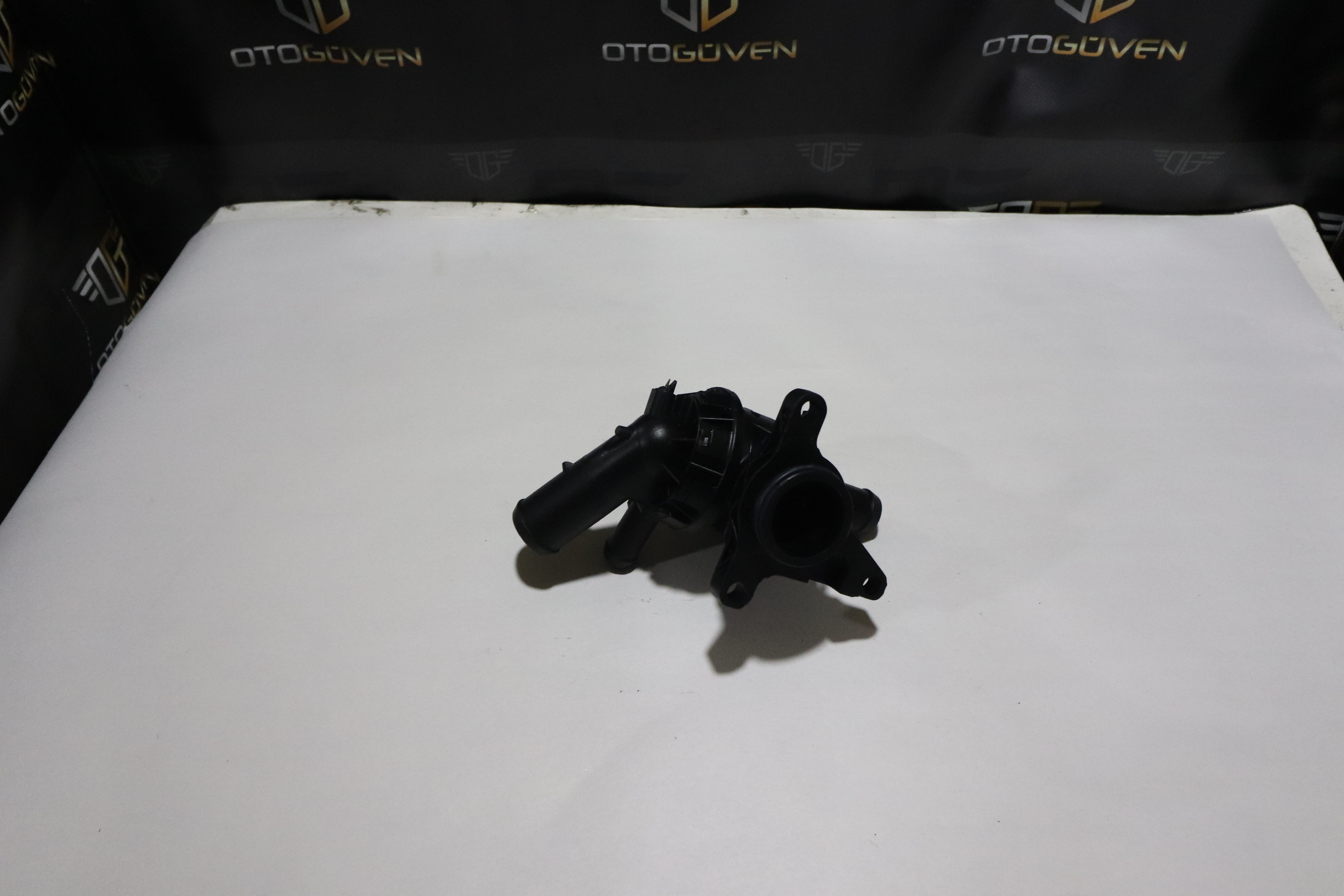 FORD CUSTOM TERMOSTATA