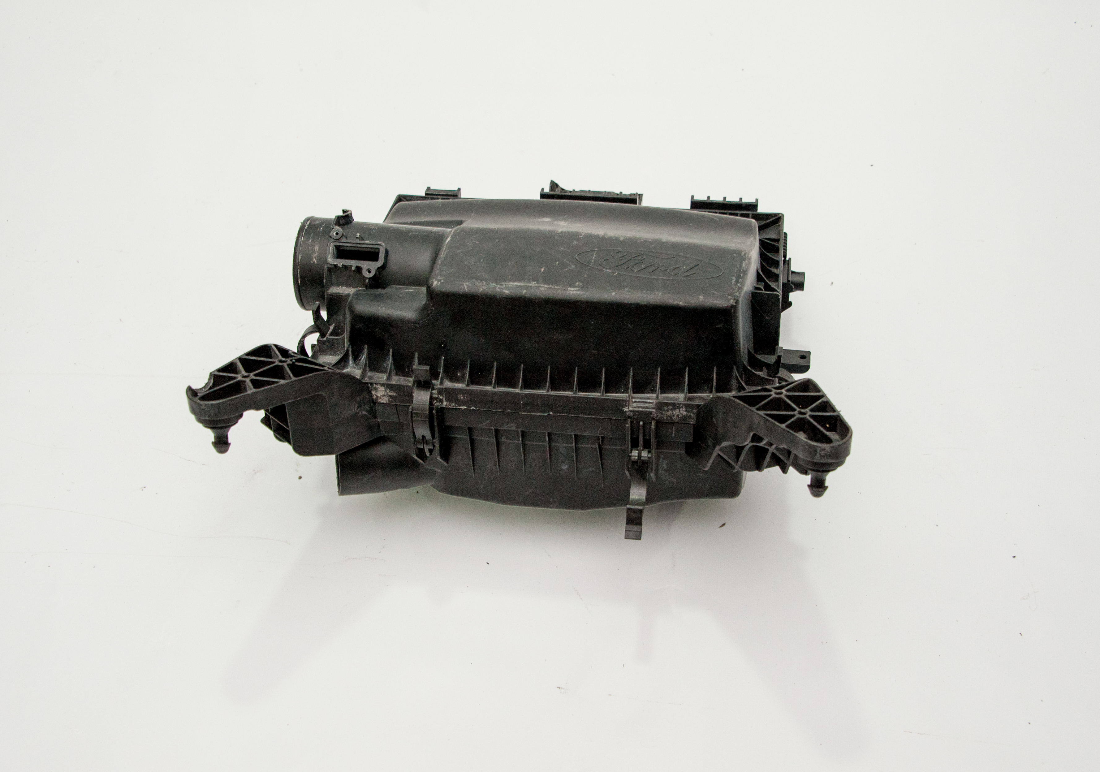 FORD KASTIM 2012 2017 HAVA FİLTRE KUTUSU