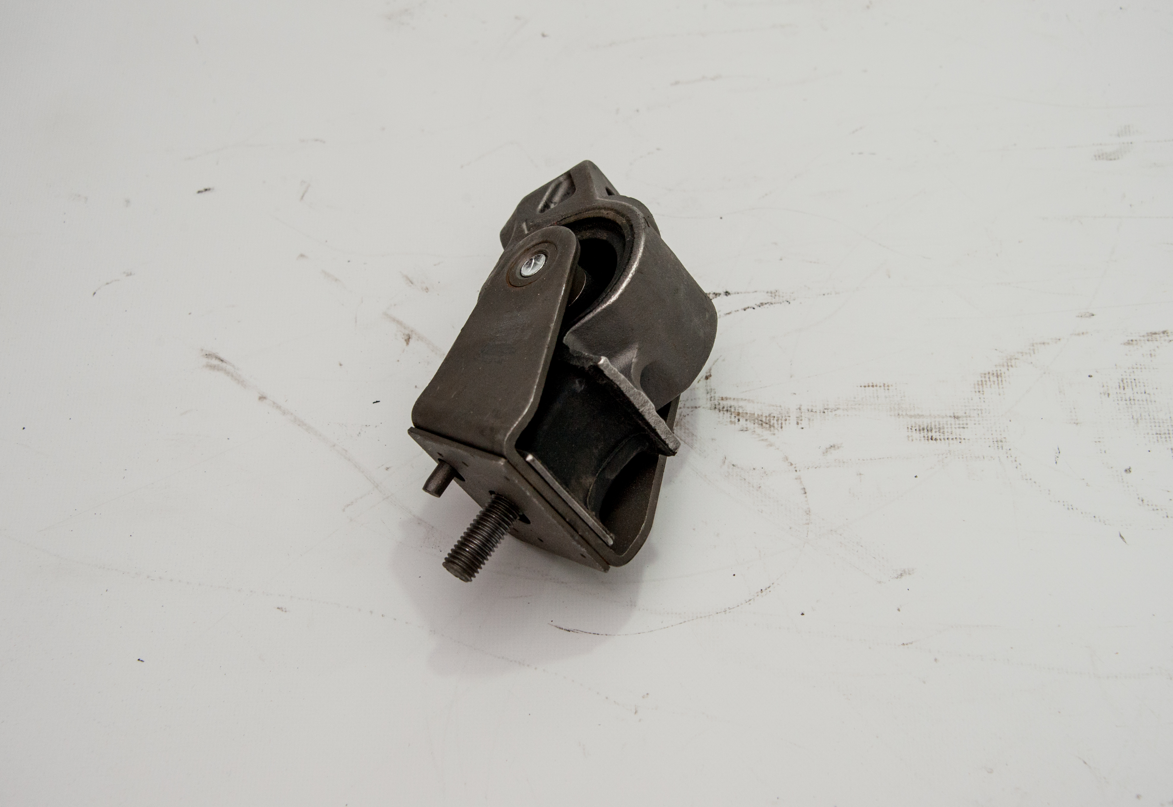 FORD RANGER 2012 SONRASI MOTOR KULAĞI