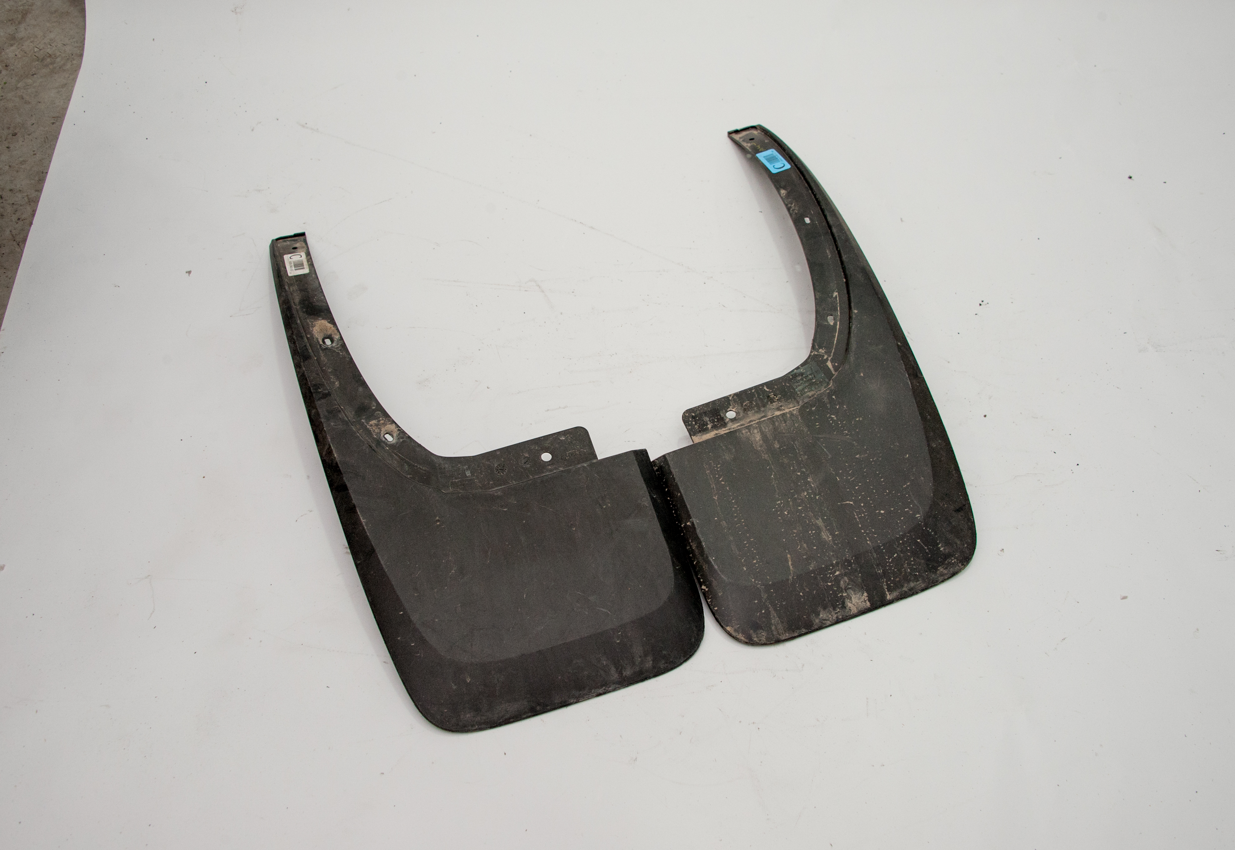 FORD RANGER 2013 SONRASI ARKA TOZLUK