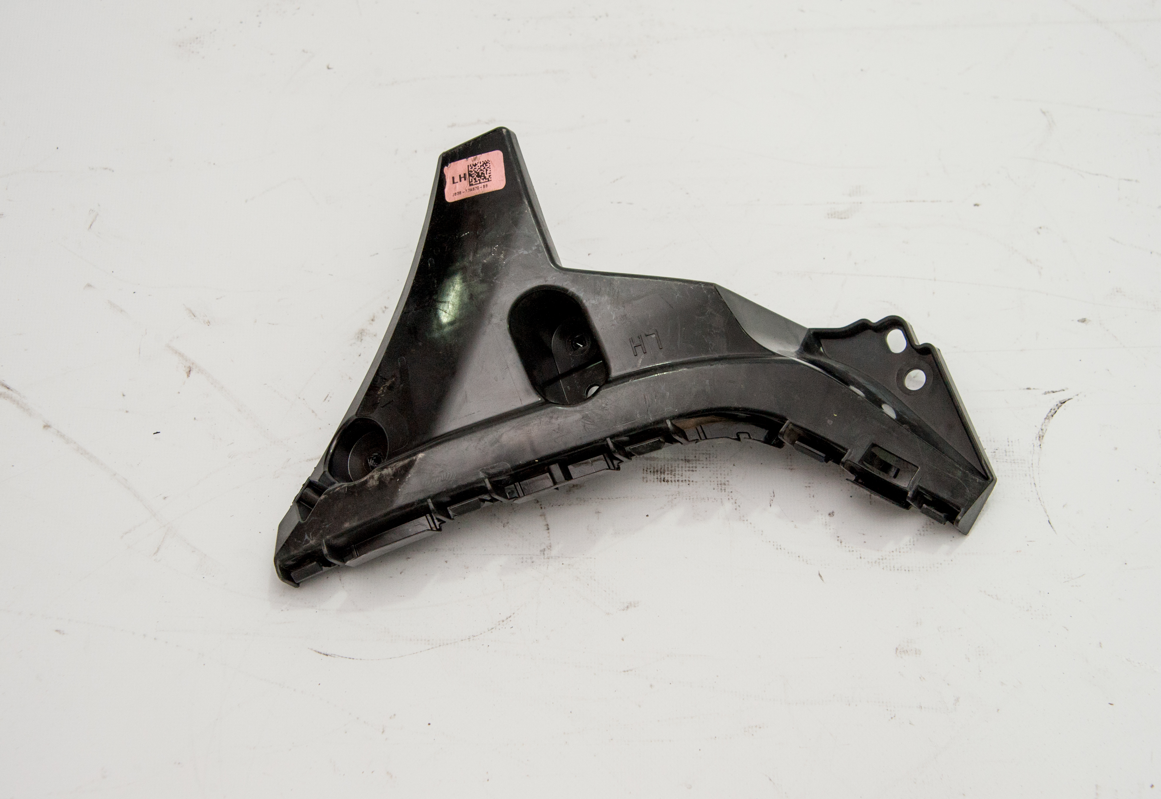 FORD RANGER 2018 ÖN TAMPON BIRAKETİ ÇMURLUK