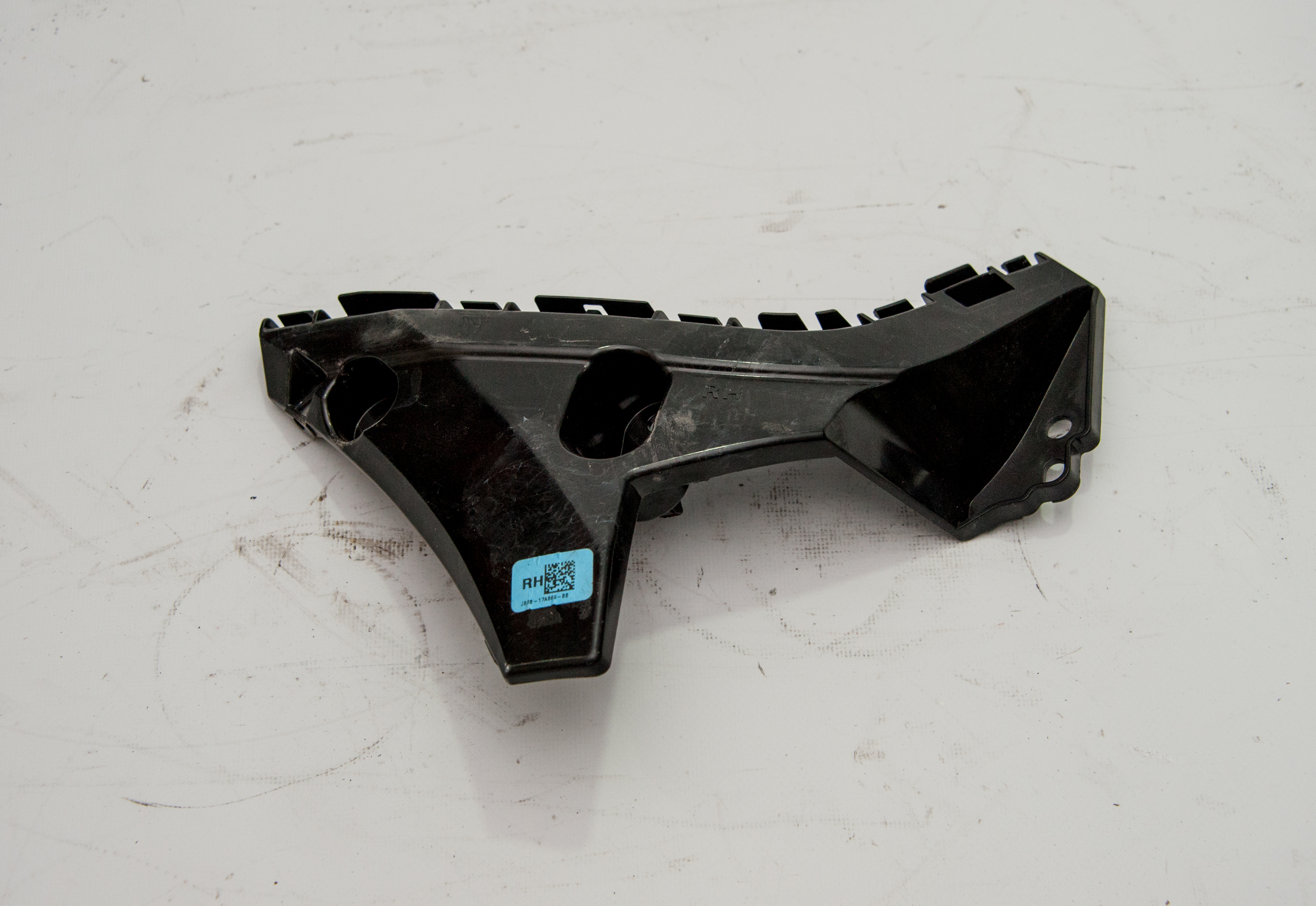 FORD RANGER 2018 ÖN TAMPON BIRAKETİ