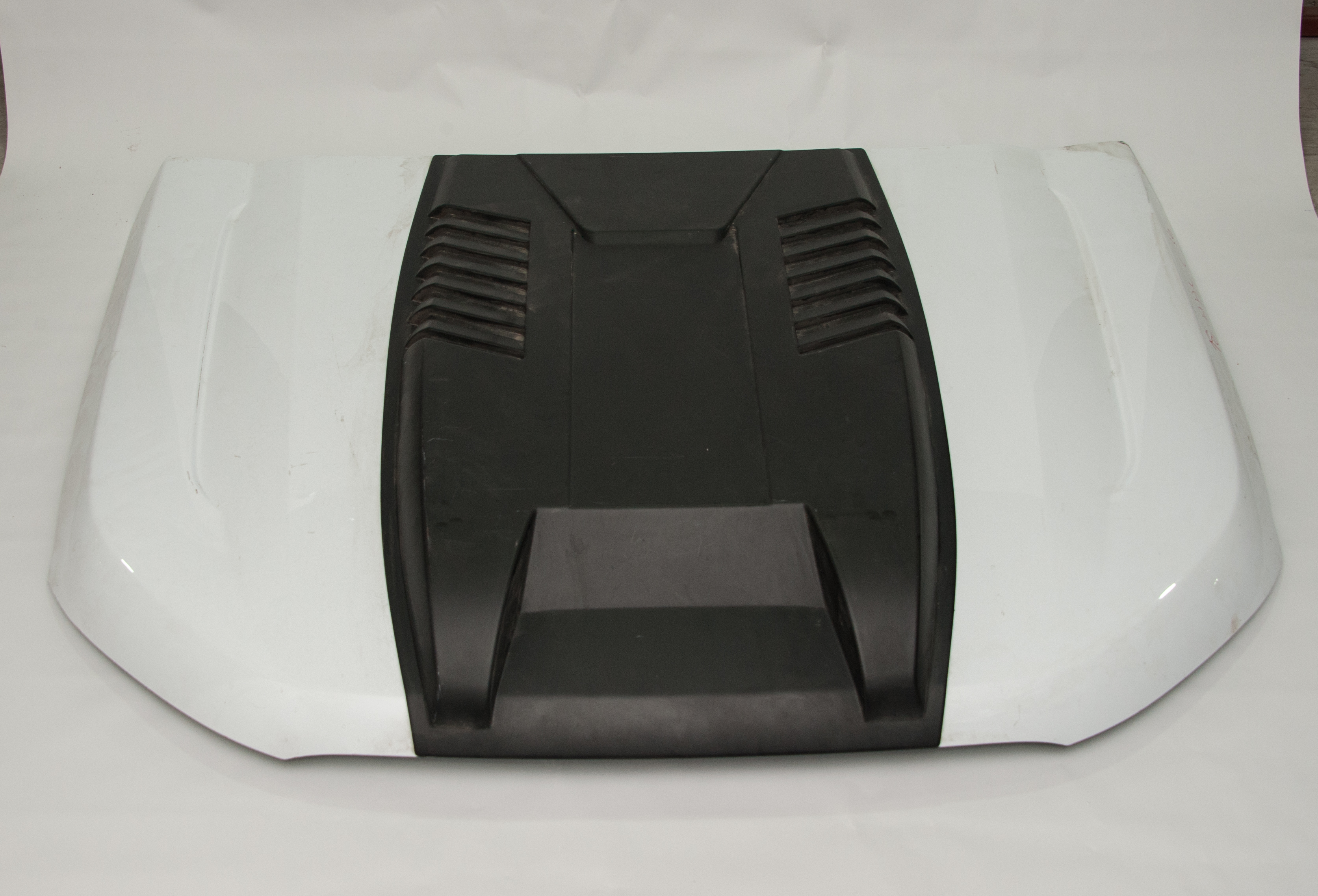 FORD RANGER 2020 ÇIKMA ORİJİNAL ÖN KAPUTLAR