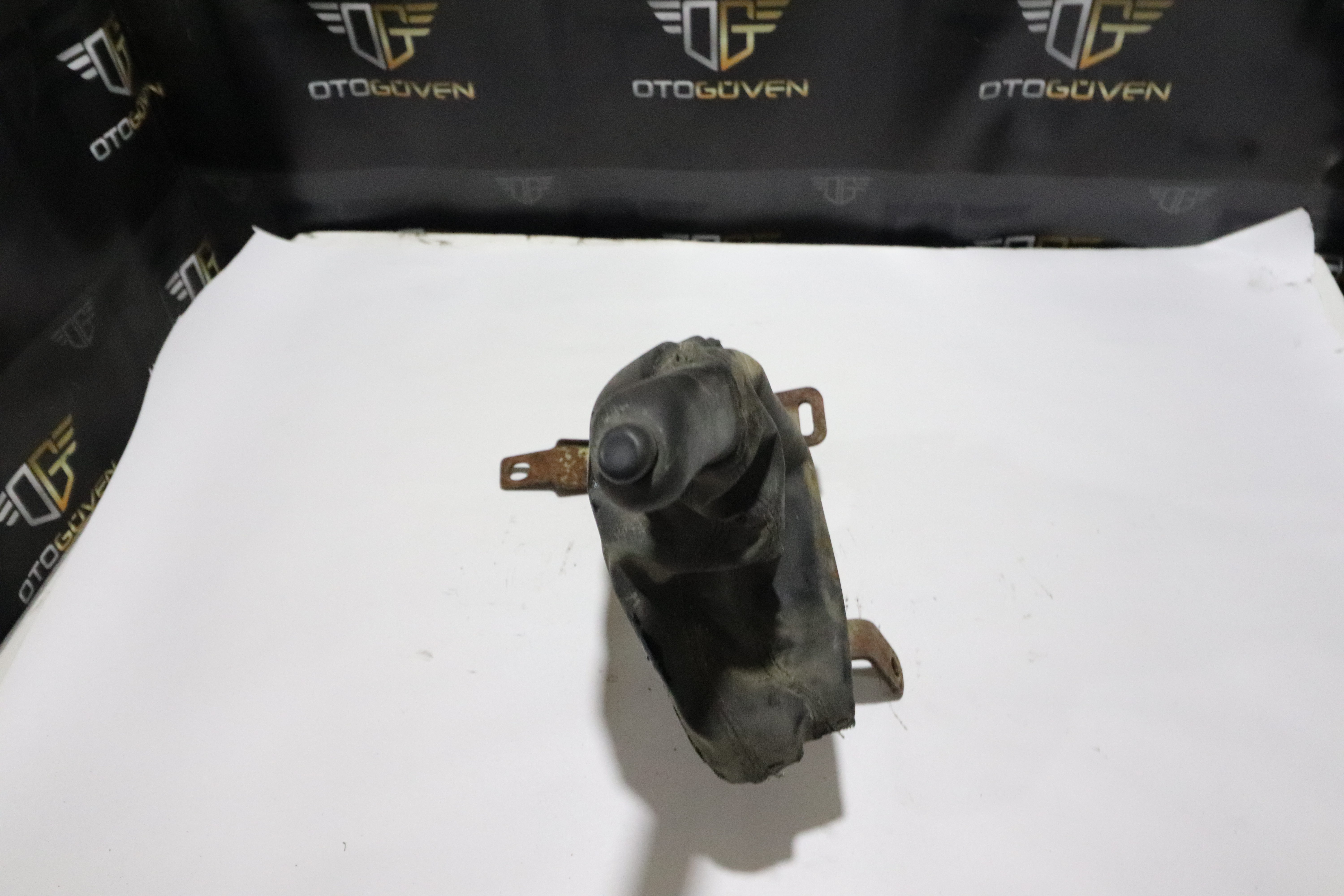 RANGER 2013-15 CAM SİLGİ MOTORU