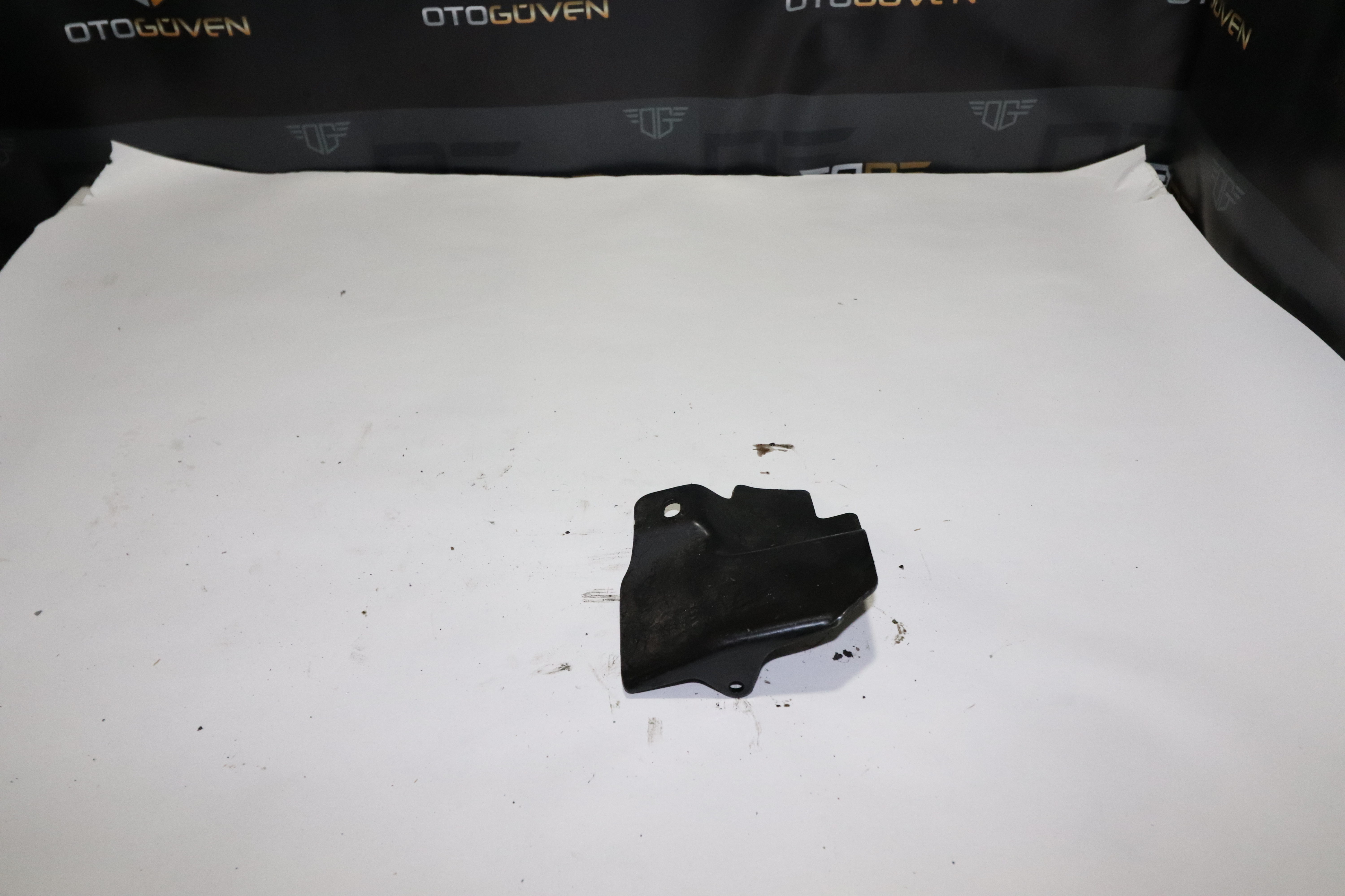 RANGER 2015-2018 ÖN DİFERANSİYEL KULAĞI