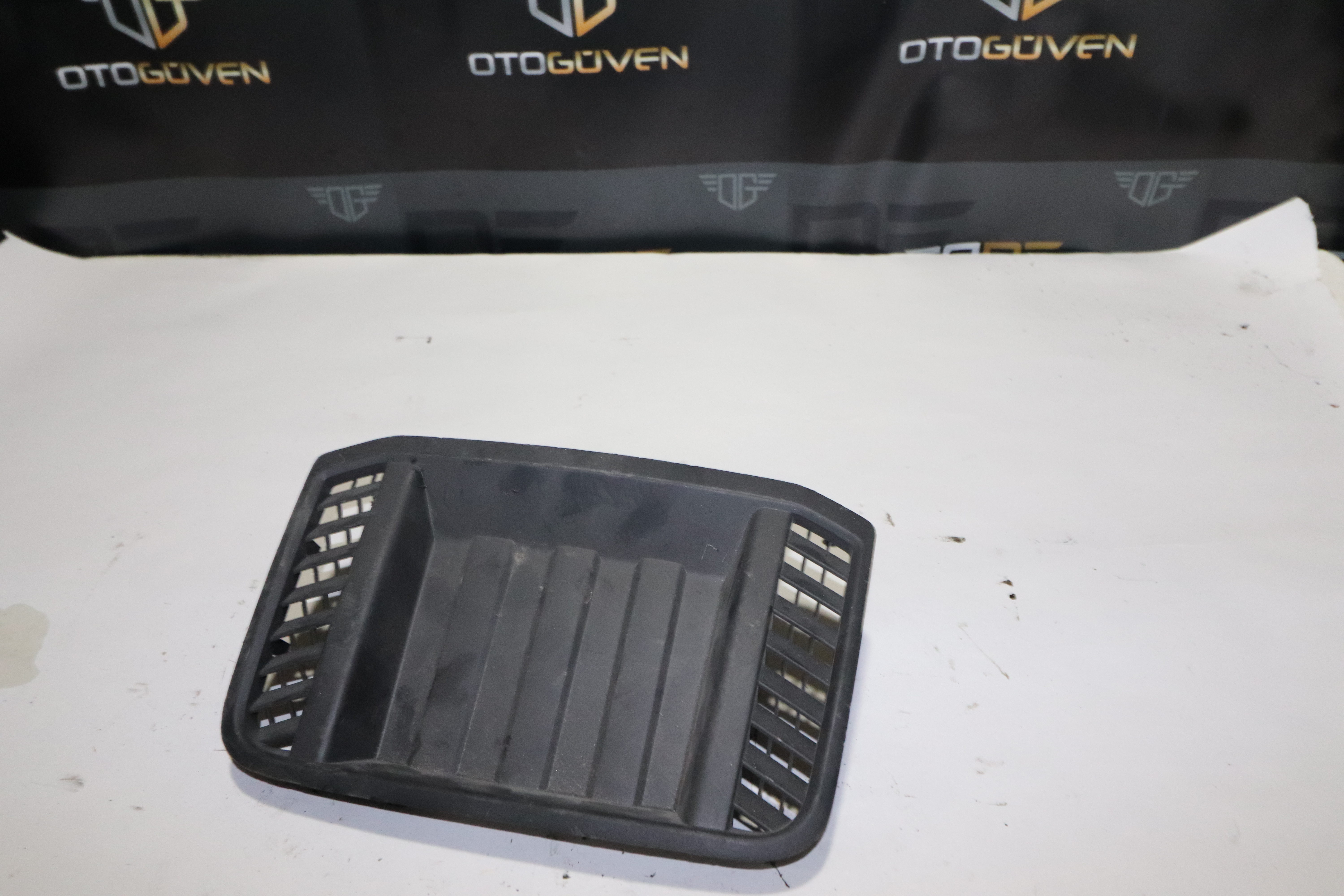 RANGER 2015-2018 TORPİDO ALT PLASTİĞİ