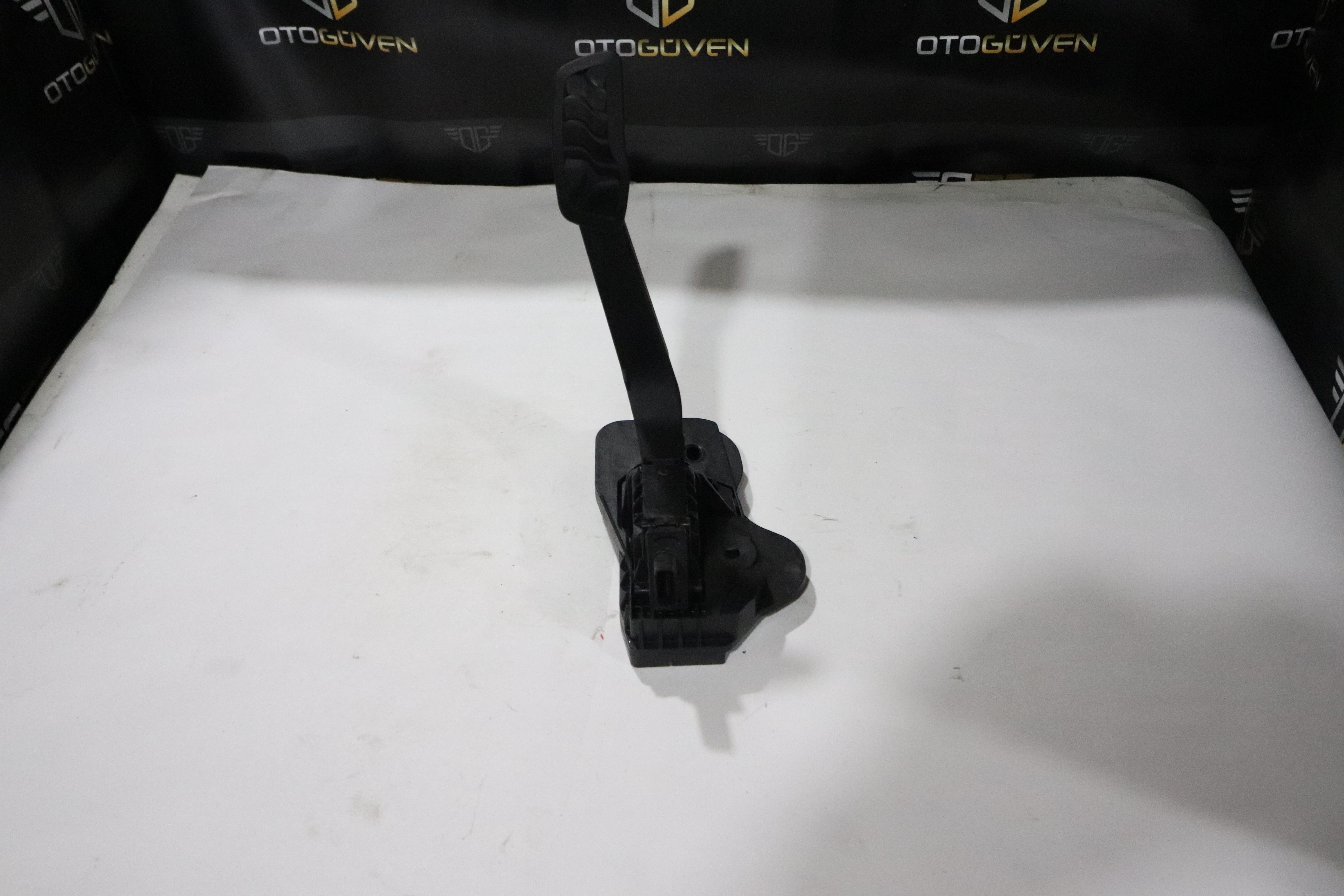 TRANSİT  V184 6 İLERİ VİTES MEKANİZMASI