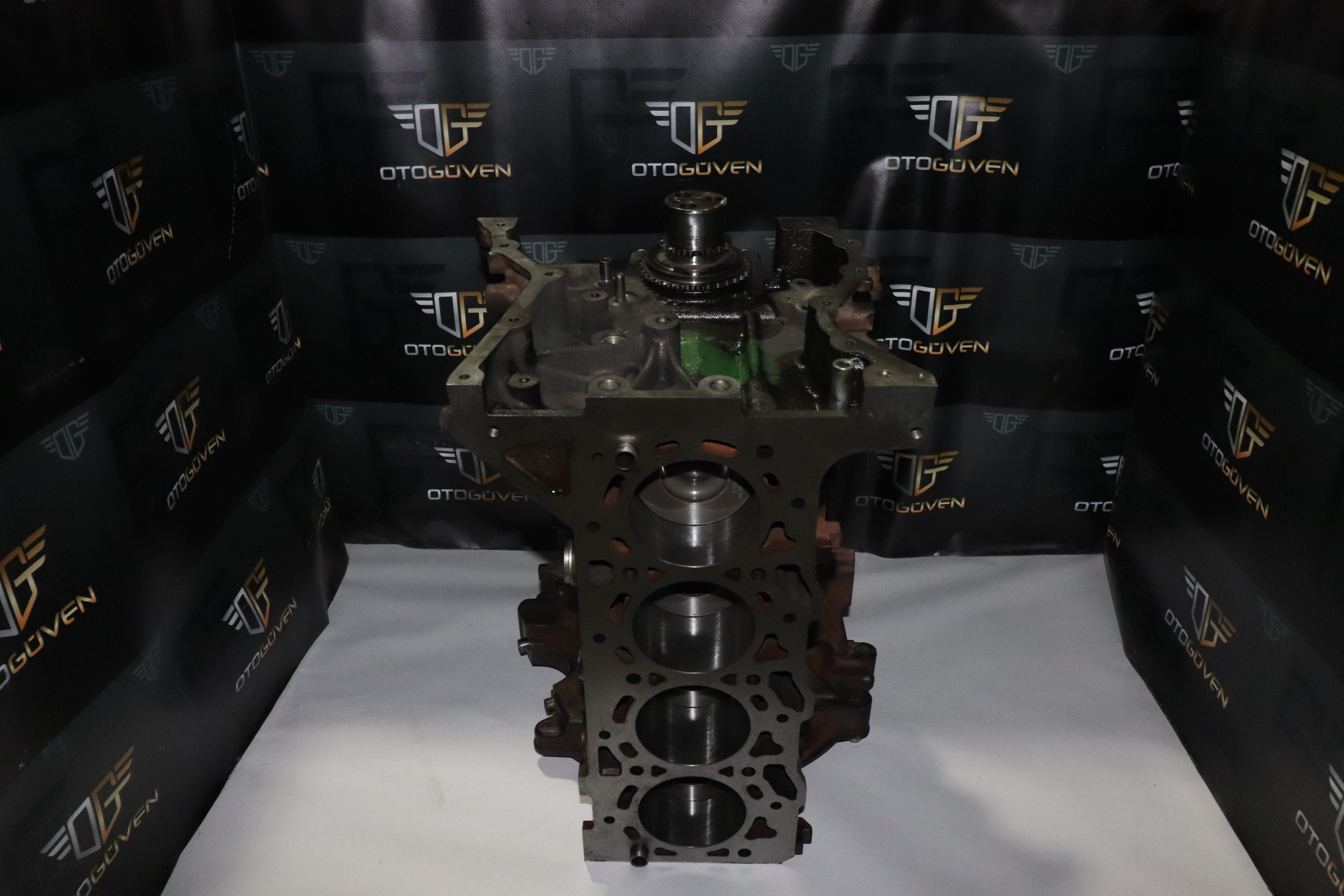 TRANSİT 2.2 ÖNDEN ÇEKER YARIM MOTOR