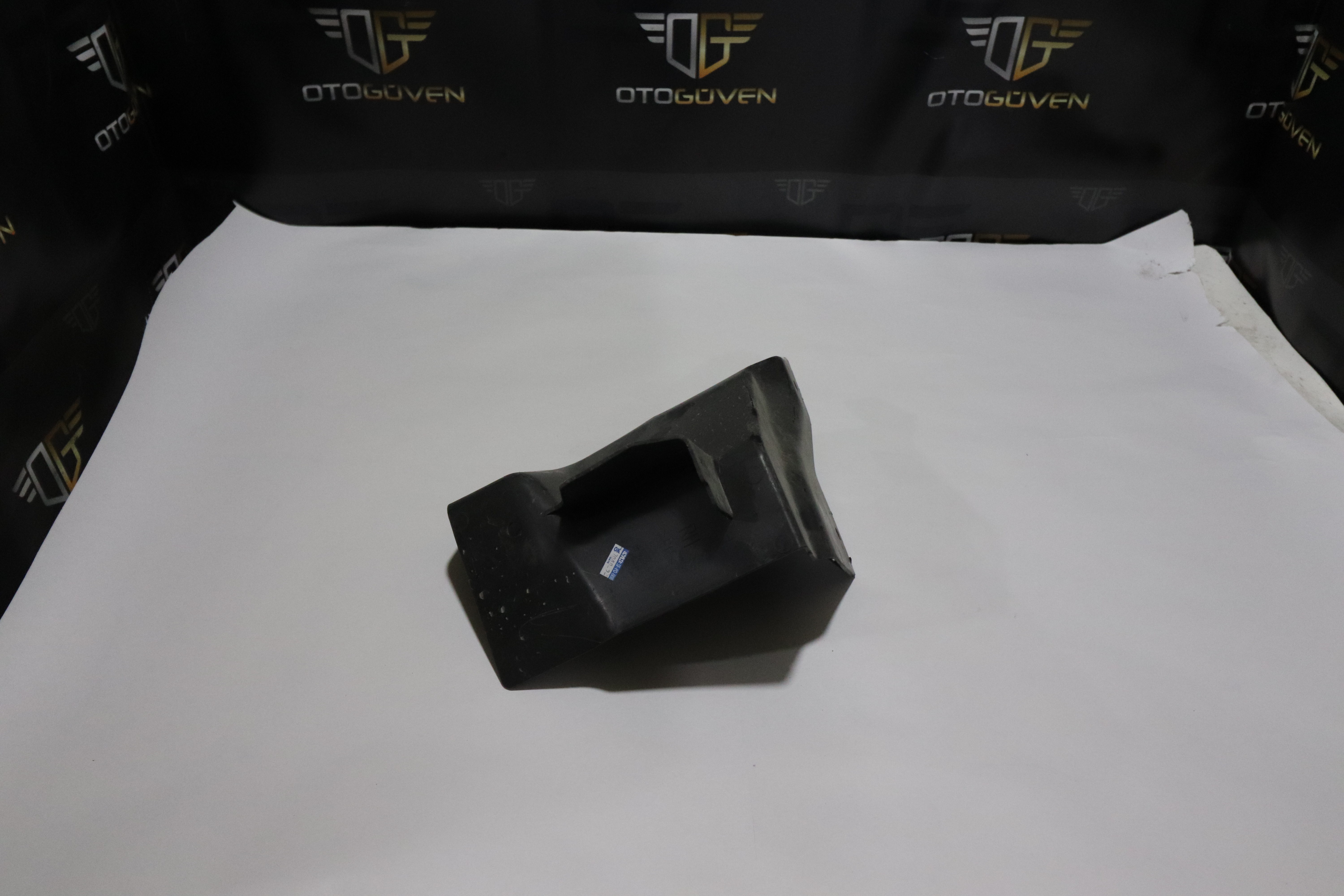 TRANSİT 363 ARKA TAMPON KÖŞESİ