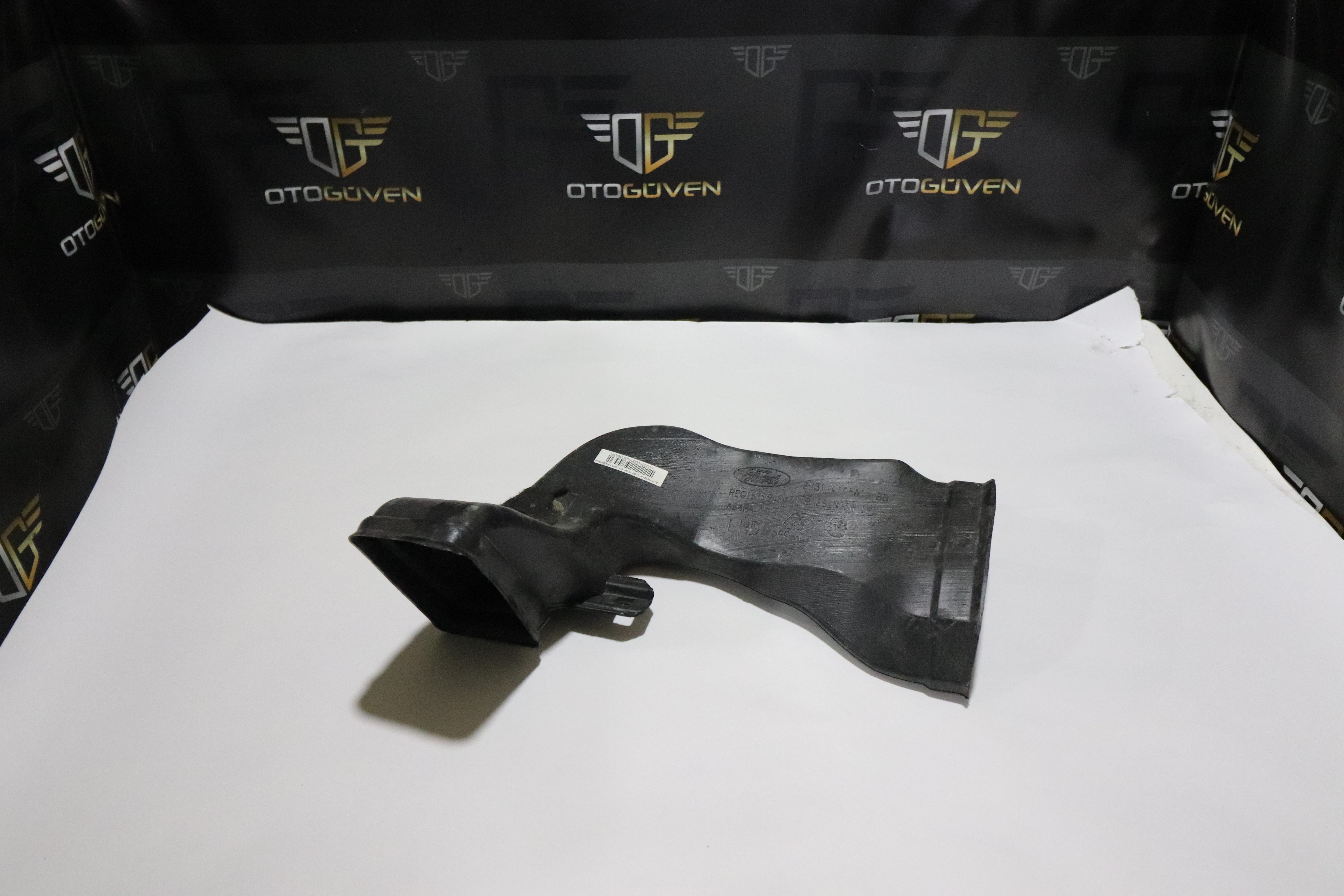 TRANSİT 363 HAVA FİLTRE BORUSU