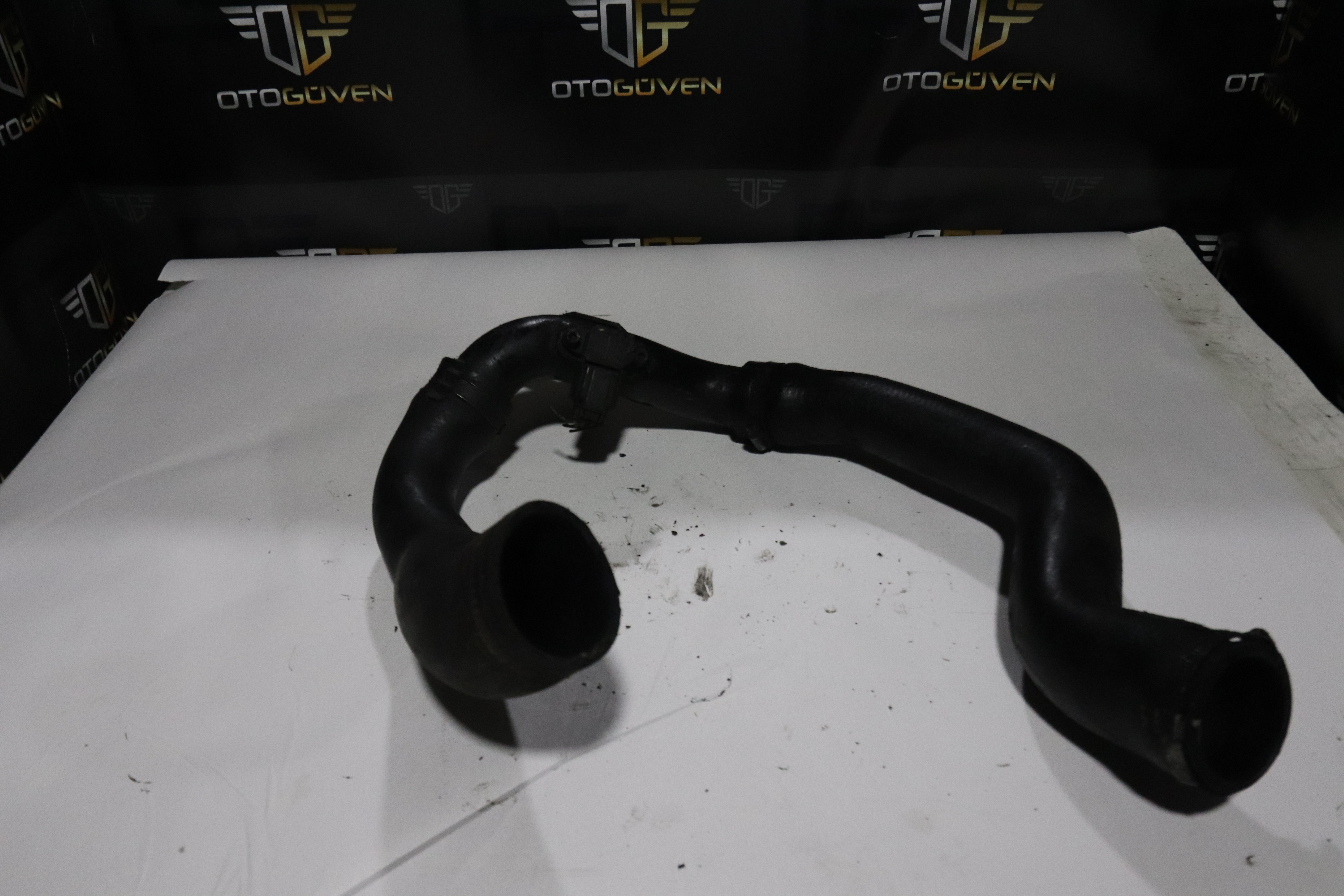 TRANSİT ÖNDEN ÇEKER 2000 TURBO BORUSU