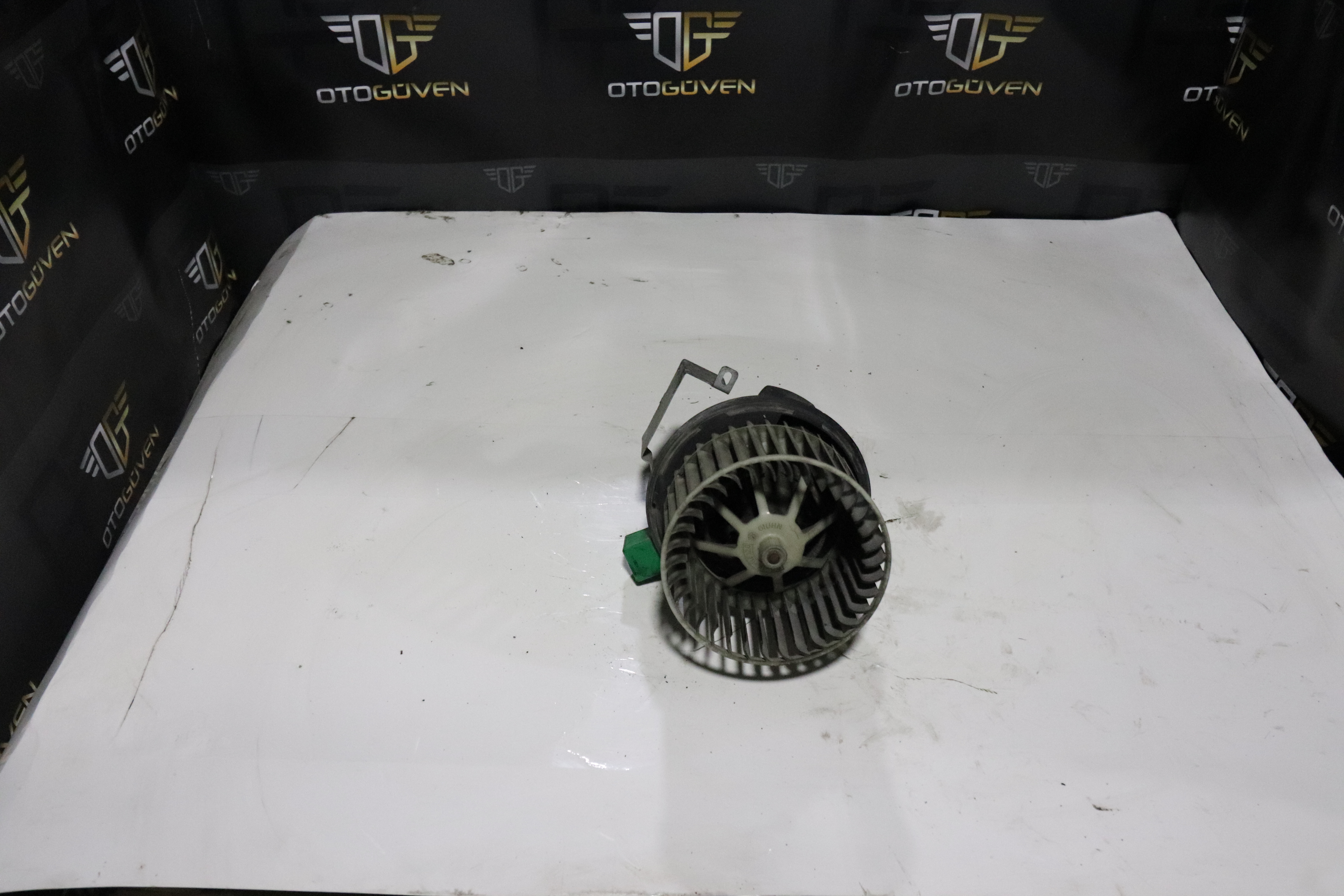 TRANSİT V184 KLİMA MOTORU