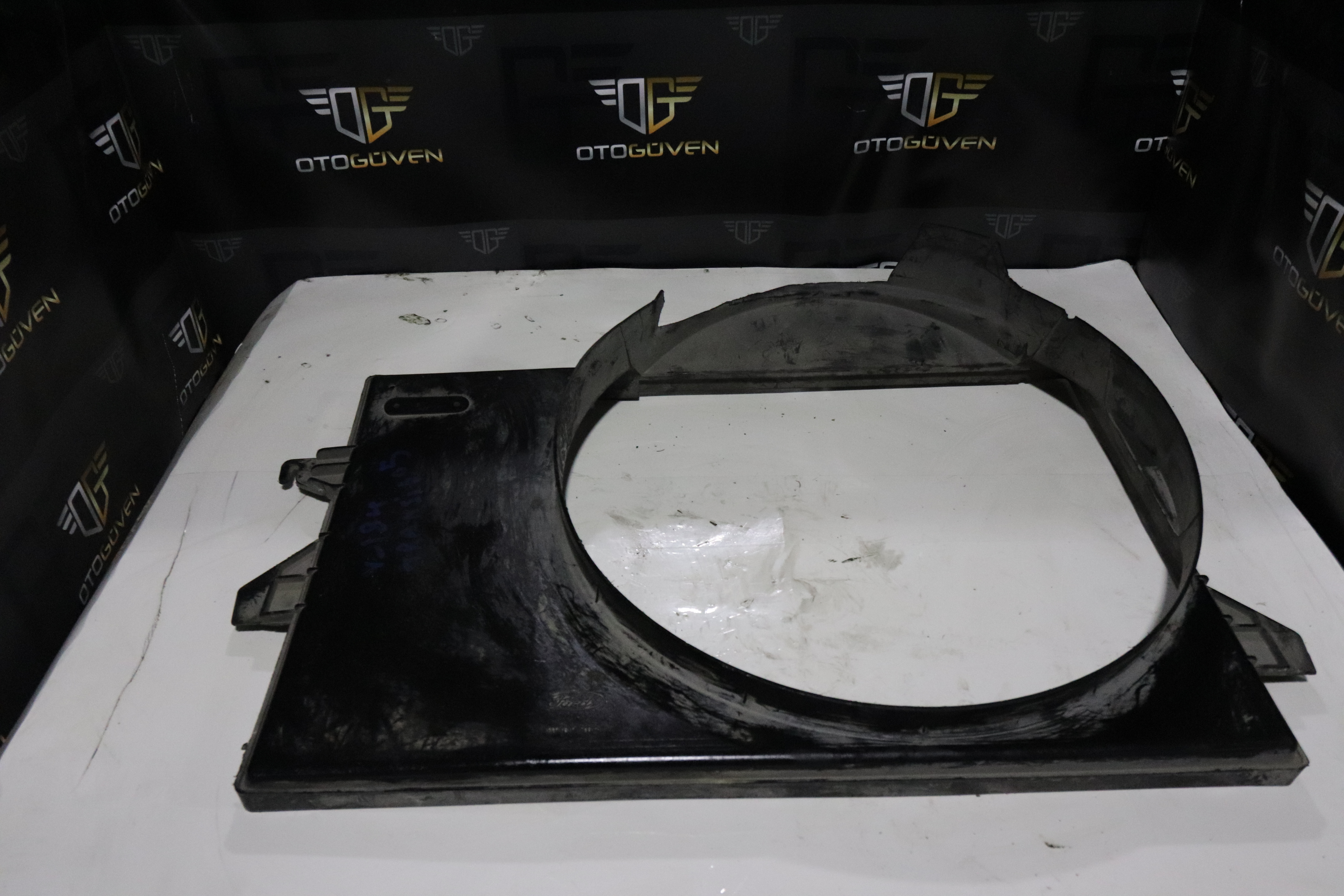 TRANSİT V184 RADYATÖR DAVLUMBAZI