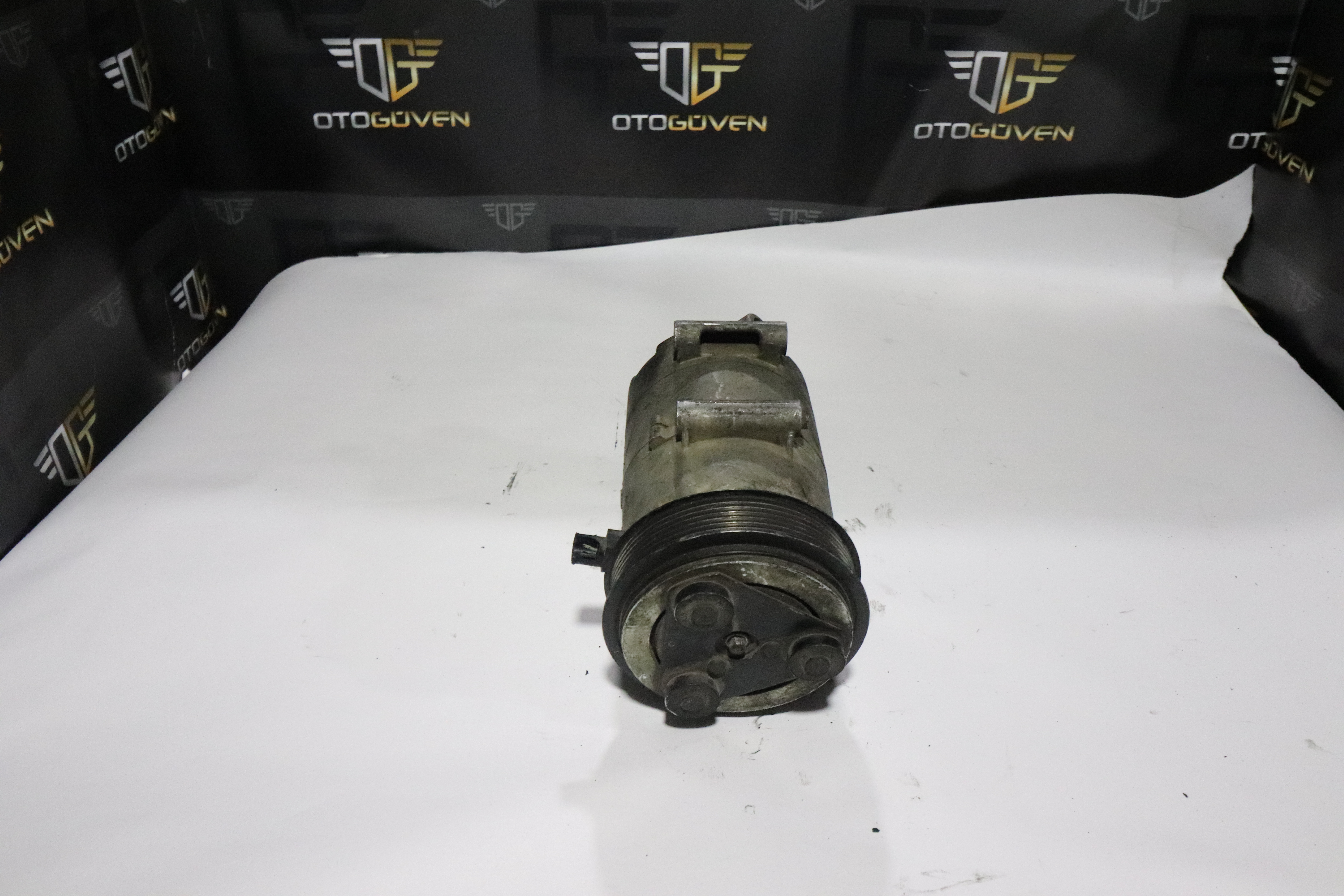 TRANSİT V347 KLİMA KOMPRESÖRÜ