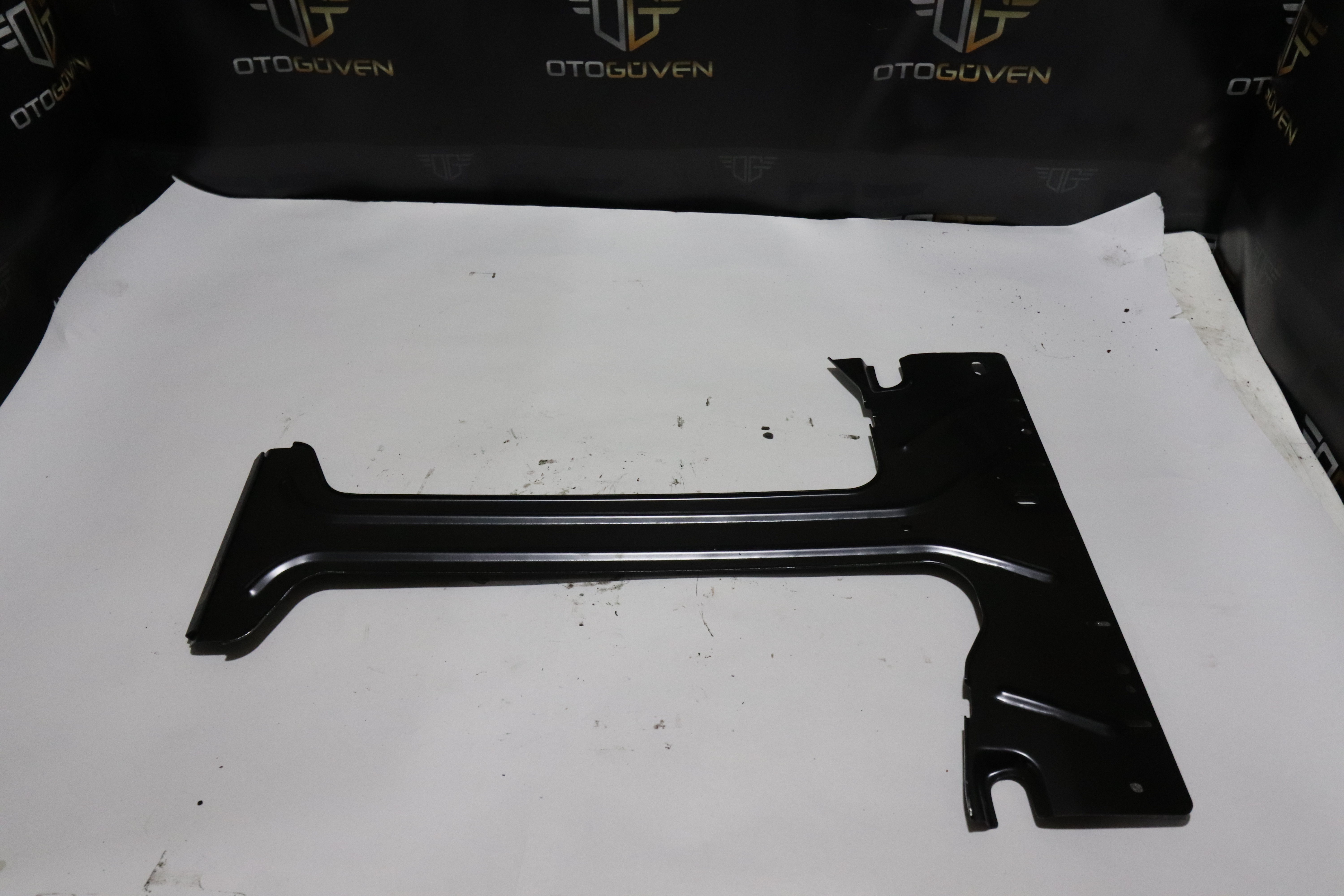 TRANSİT V363 KOLTUK ALT SAC